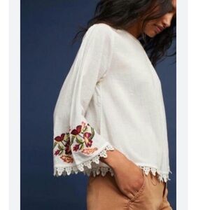 Velvet by Graham & Spencer Cotton Embroidered Boho Blouse/Sz Med/Lace Trim